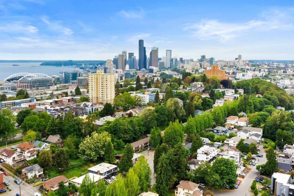 Hillside In Seattle - Updated And Well Appointed. Exteriér fotografie